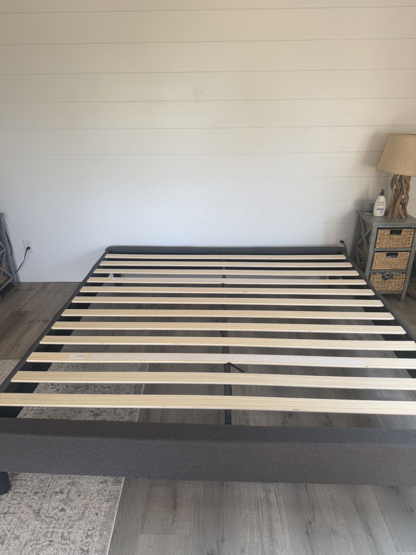 King Bed Frame (great condition)