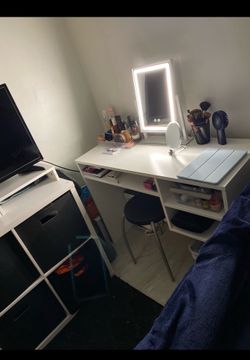 Vanity Desk