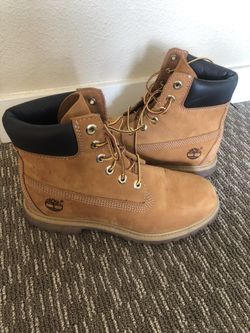 Timberland Women's 6" Premium Waterproof Boots - Size 8