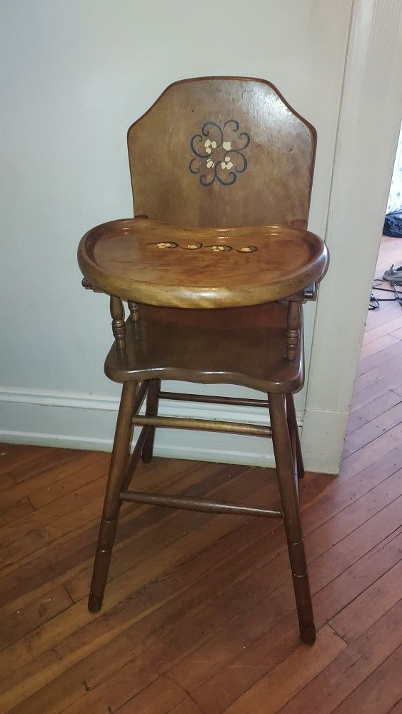 Antique/Vintage High Chair