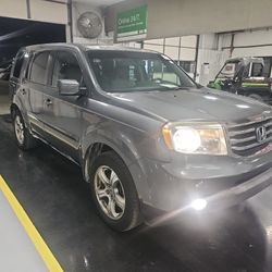 Honda Poilt 2013 , Leather , Cold Ac , Super Clean , 999 Dow 125 Weekly No Credit Check Lease To Own 