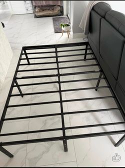 Black Metal Queen Platform Bed Frame