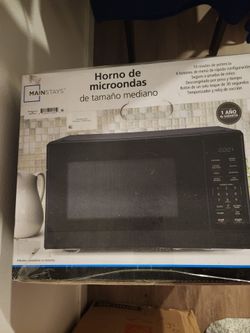 Mid-size microwave 1000 watts 1.1 cubic feet