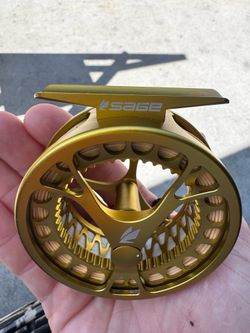 Sage Click 1/2 Fly Fishing Reel — Gold, w/ Scientific Anglers Line
