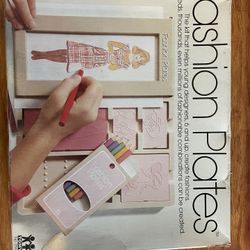 Tomy Fashion Plates