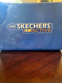 Skechers Sneakers Womens Size 10
