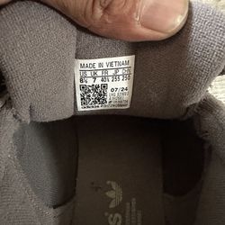 Adidas 8.5