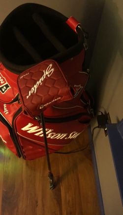 Taylormade Spider putter.