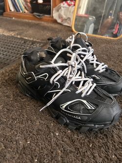 Balenciaga Trackrunners Black