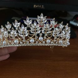 Tiara. Médium Size.  New