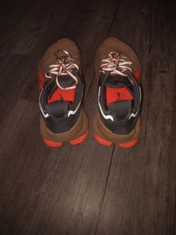 Men's working or running shoes