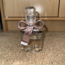 Victoria-Victoria's Secret