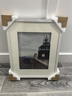 wooden frame and Plexi glass light house photo 21"x 17" new and sealed
