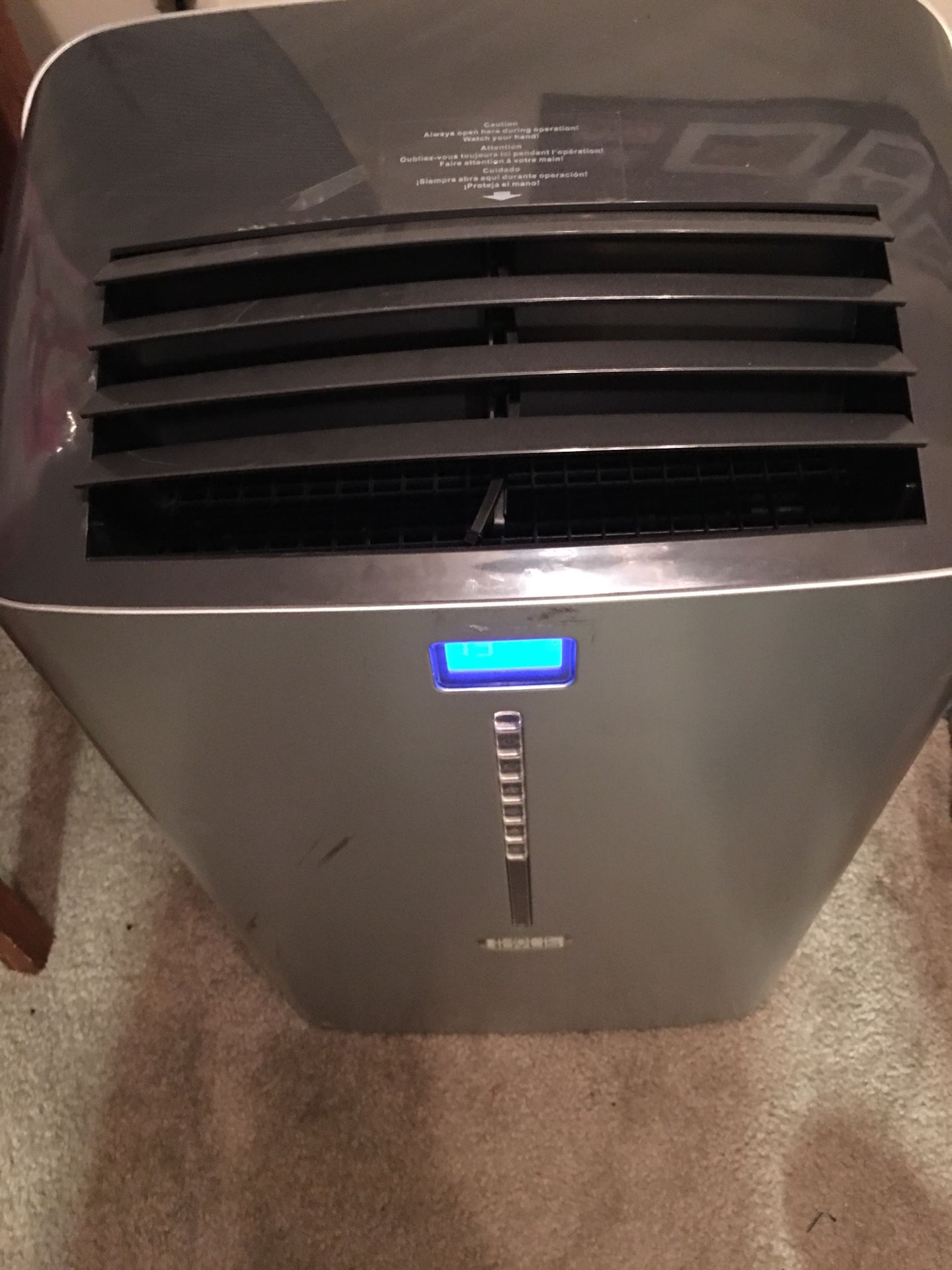 Idylis Digital AC Portable air conditioner / humidifier /air cleaner