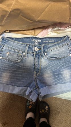 shorts size small low rise