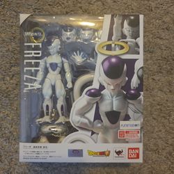 SH FIGUARTS FREEZA