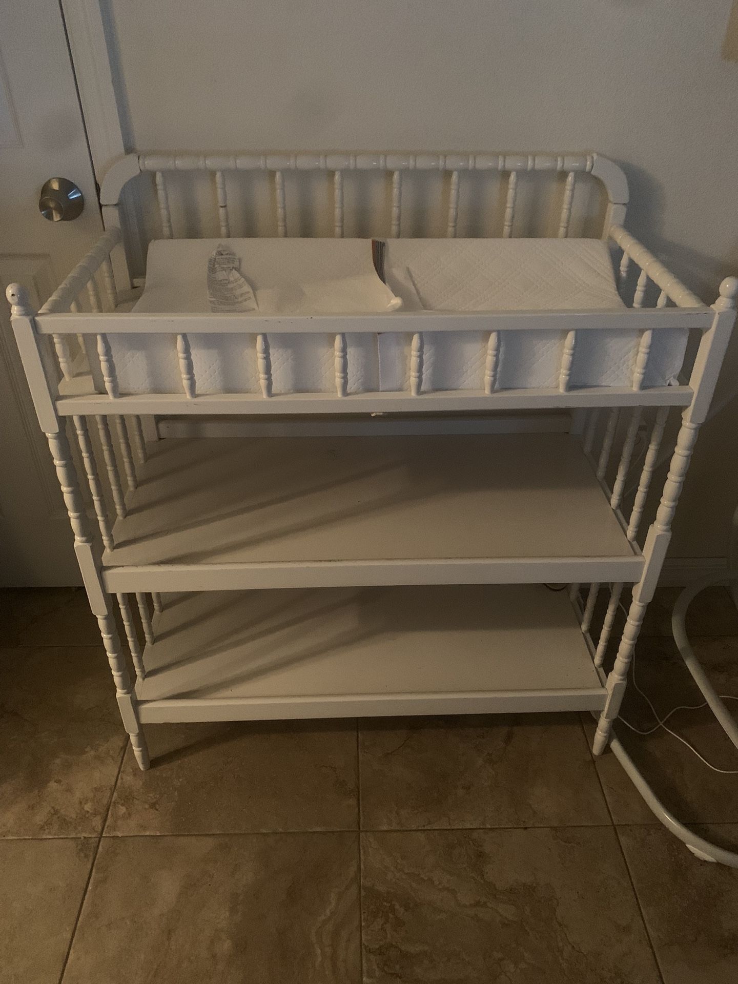 Changing Table With Strapable Mattress