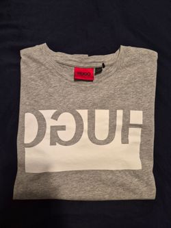 Men's Grey Hugo Boss T-shirt Size Medium
