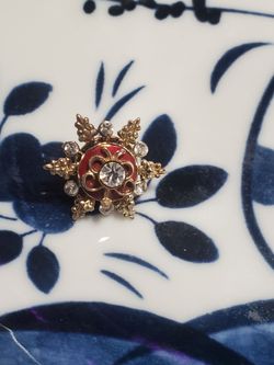 Vintage Maltese Cross Starburst Tac Pin Red Enamel Clear Rhinestone Gold Tone