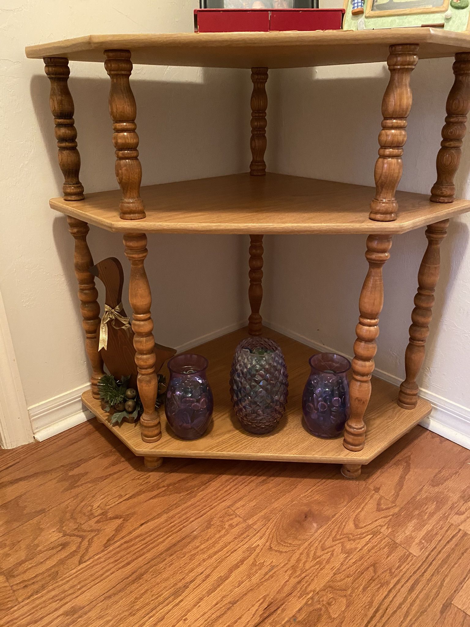 Corner Shelf Unit