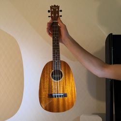 OHANA PKT-25G GLOSS SOLID MAHOGANY PINEAPPLE TENOR UKULELE