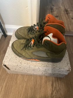 Green Olive Jordan 5s Men Size 10