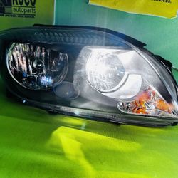 2005 2006 2007 TOYOTA SCION TC HALOGEN HEADLIGHT RIGHT PASSENGER SIDE MADE TAIWAN