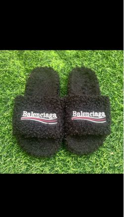 Balenciaga Slides