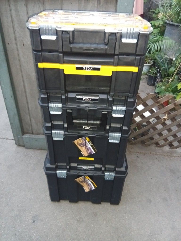 DEWALT 5 Boxes 🎁🎁🎁🎁🎁
