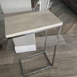 Small Table/Desk 