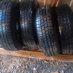 stock Gmc 8 lugs wheels with mich tires