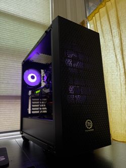 Asus Gaming PC (i5, GTX 1070, 240gb SSD, DDR4)