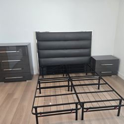 Six Piece Bedroom Set
