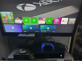 Xbox One console & games bundle