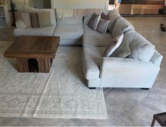 Sectional Sofa