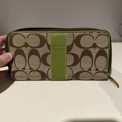 Large Coach Wallet