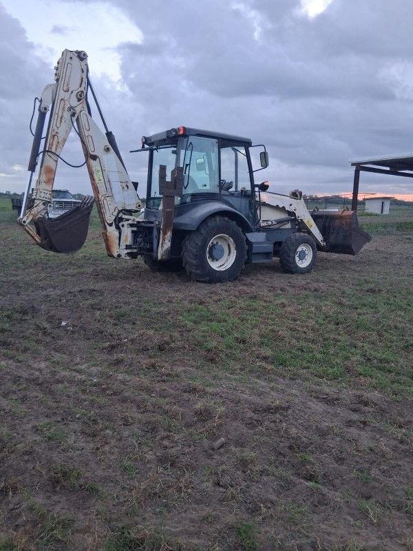 Backhoe Terex 760