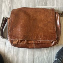 Fossil Messenger Bag