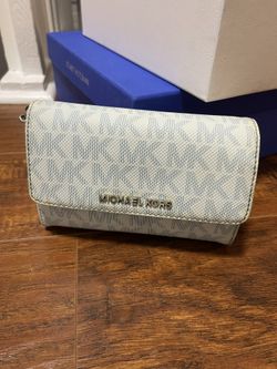Michael Kors Wallet On Chain Blue