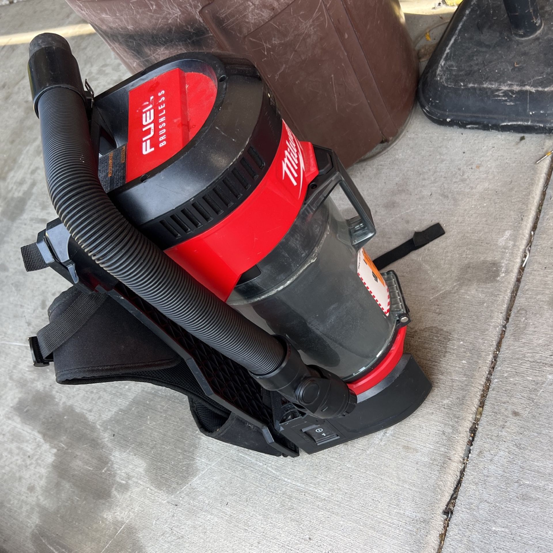 Milwaukee Backpack Vacuum for Sale in Garden Grove, CA OfferUp