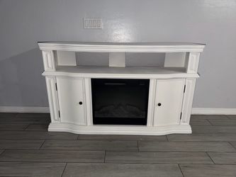 White Electric Fireplace