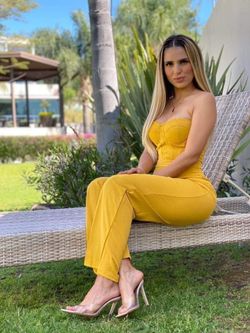 New Women's Jumpsuit Size Large