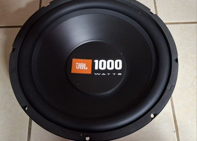 JBL Subwoofer 1k Watts