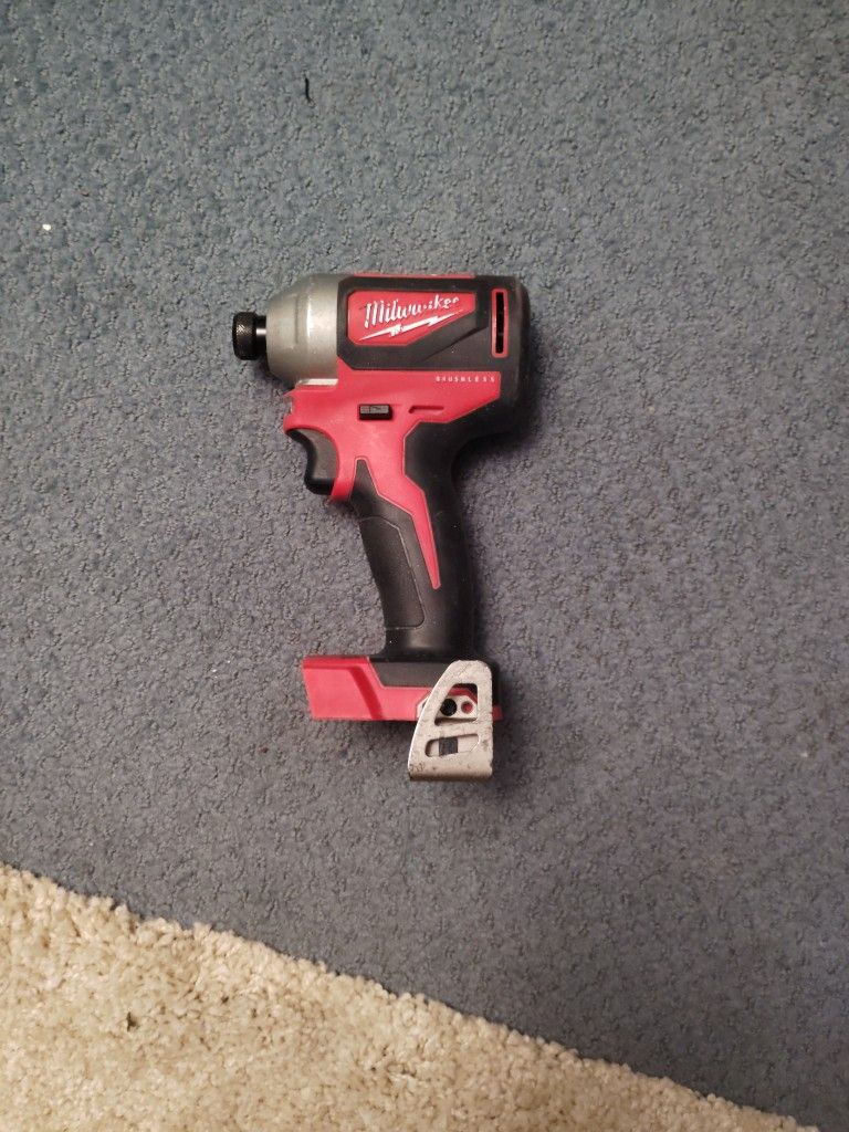 Milwaukee M18 1/4" Hex Impact Driver