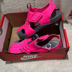 Nike Sandals 