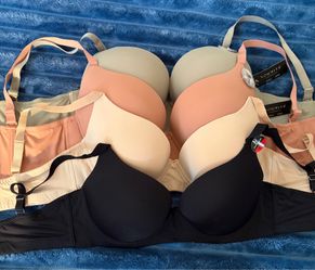 34DDD padded bras. Brand new