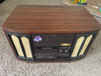 TEAC GF-500 Stereo CD/Cassette/Radio/Record Player