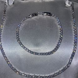 Swarovski Deluxe Choker And Bracelet 