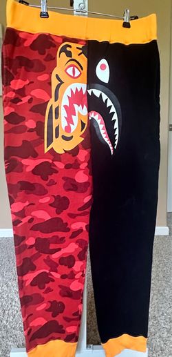 BAPE A Bathing Ape Tiger Shark Camo Sweatpants – Size L