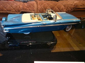 1959 Chevy Impala Convertible Diecast Model Car